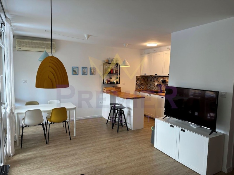 Продава МЕЗОНЕТ, област Бургас, к.к. Слънчев бряг • 99900 € / 195387.42 лв. • 17982358 1