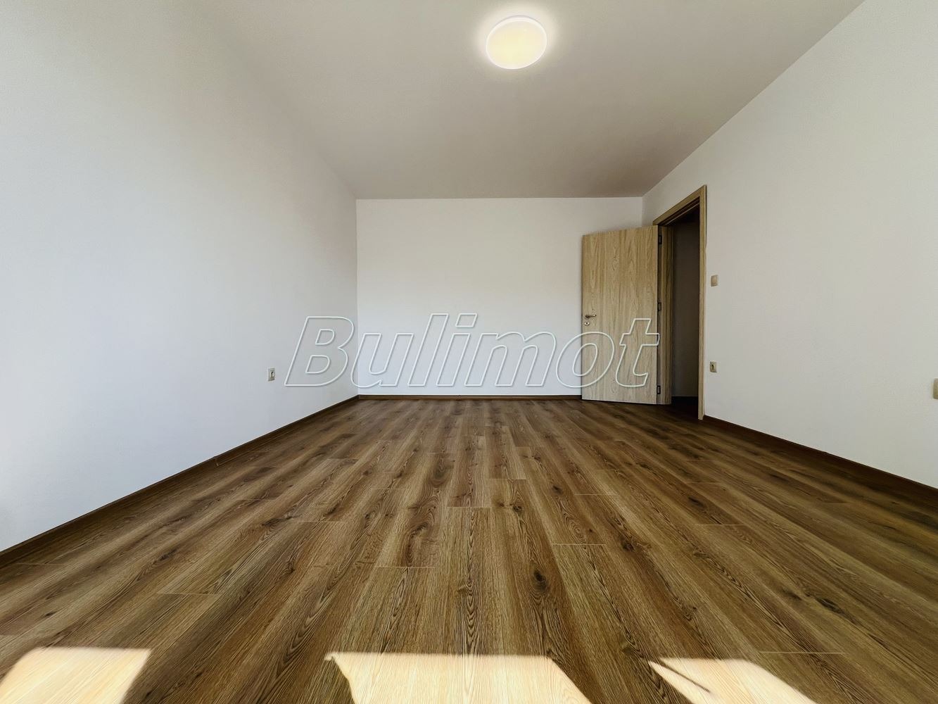 Продава 3-СТАЕН, гр. Варна, Младост 2, снимка 5 - Апартаменти - 53777166