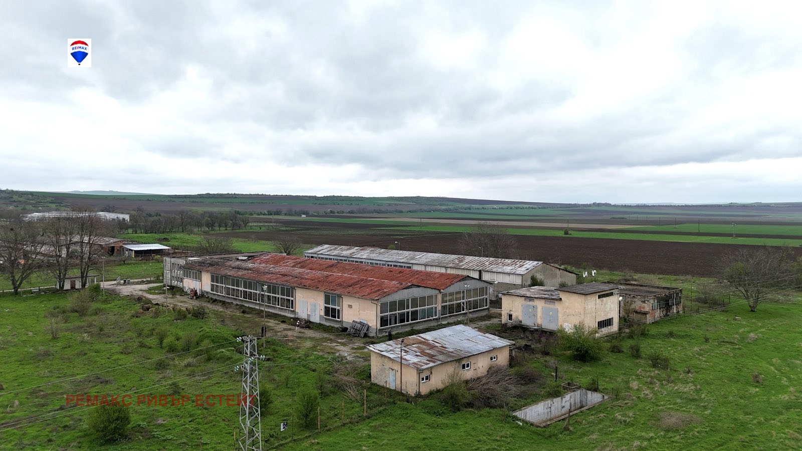 Продава ПРОМ. ПОМЕЩЕНИЕ, с. Новград, област Русе, снимка 2 - Производствени сгради - 49838538
