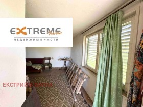 Casa m-t Borovec - iug, Varna 5