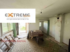 Casa m-t Borovec - iug, Varna 7