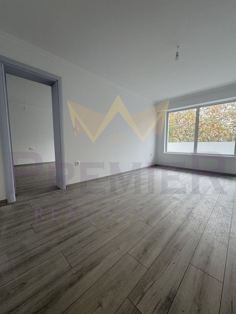 Продава 4-СТАЕН, гр. Варна, Цветен квартал, снимка 2 - Апартаменти - 52372370