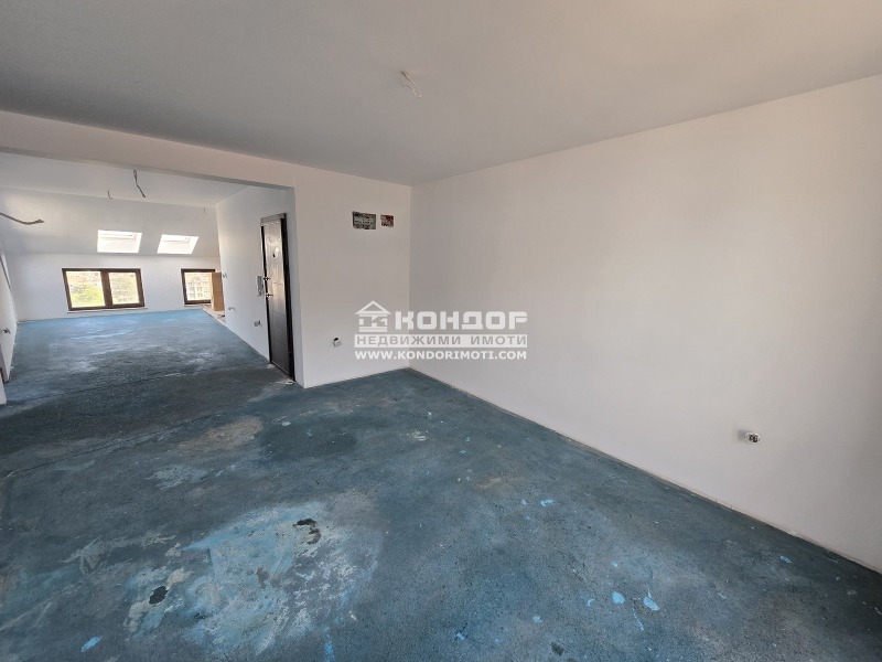 Продава  Многостаен град Пловдив , Център , 97 кв.м | 14372356