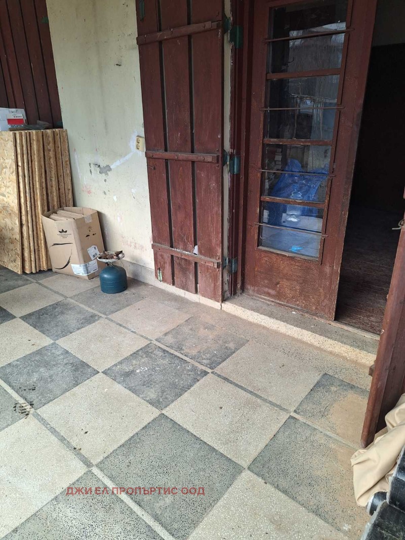 Продава КЪЩА, с. Владо Тричков, област София област, снимка 2 - Къщи - 53165778