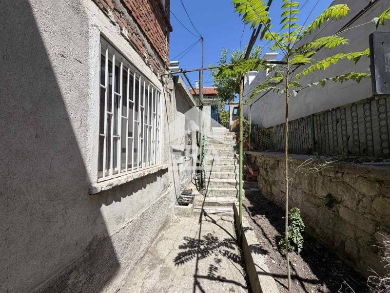 Продава КЪЩА, гр. Хасково, Република, снимка 9 - Къщи - 55281098