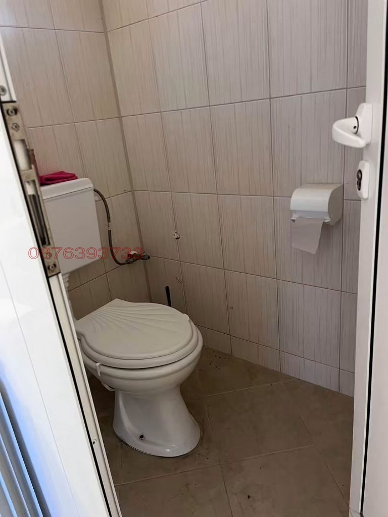 Продава ЗАВЕДЕНИЕ, гр. Белене, област Плевен, снимка 12 - Заведения - 56318496