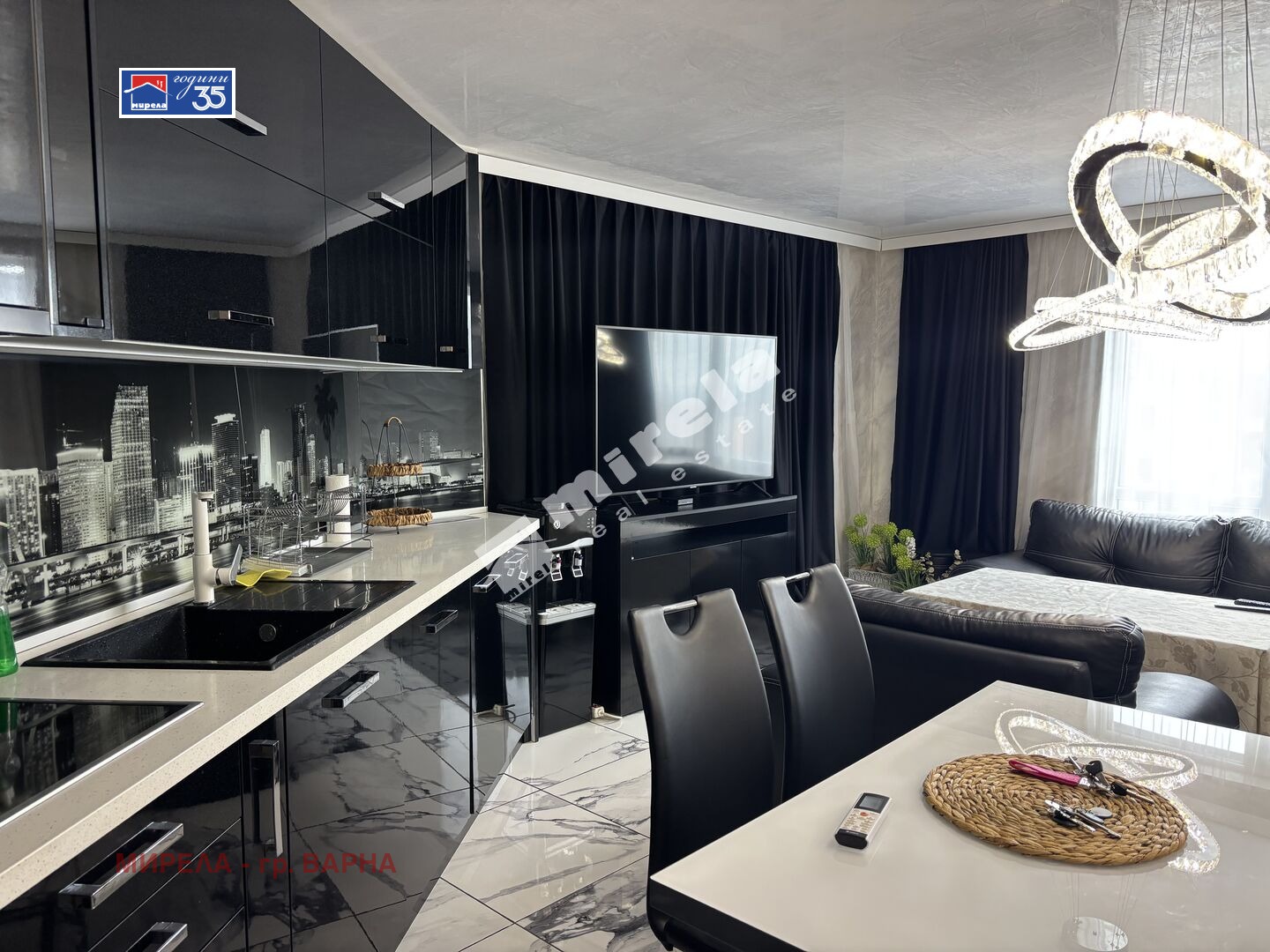 Продава 3-СТАЕН, гр. Варна, Галата, снимка 3 - Апартаменти - 54037269