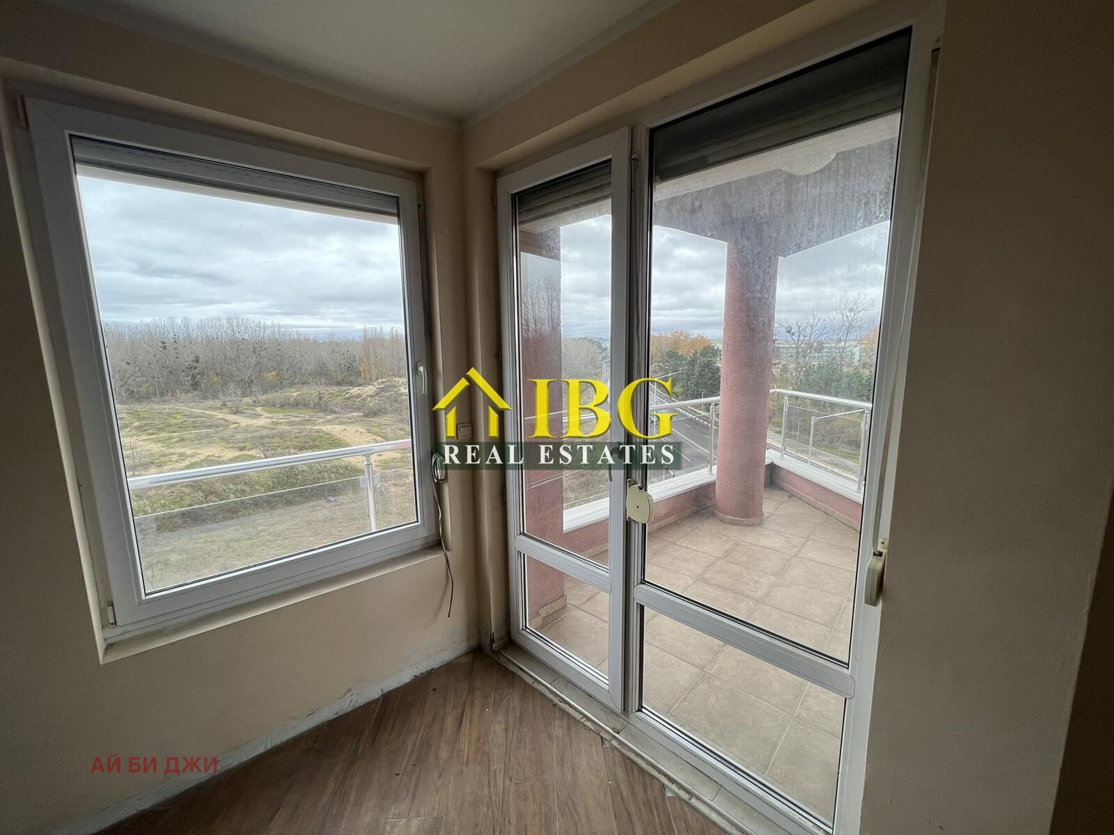 Продава 4-СТАЕН, гр. Несебър, област Бургас, снимка 6 - Апартаменти - 56723828