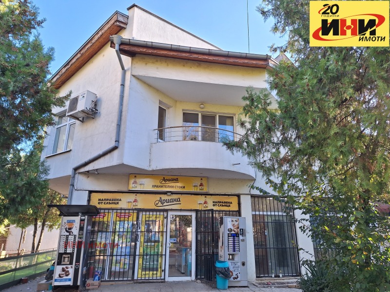 Продава САМОСТОЯТЕЛНА СГРАДА в град Русе, Родина 1 - 390 кв.м / 339 000 € » 663 026.37 лв., ИНИ ИМОТИ