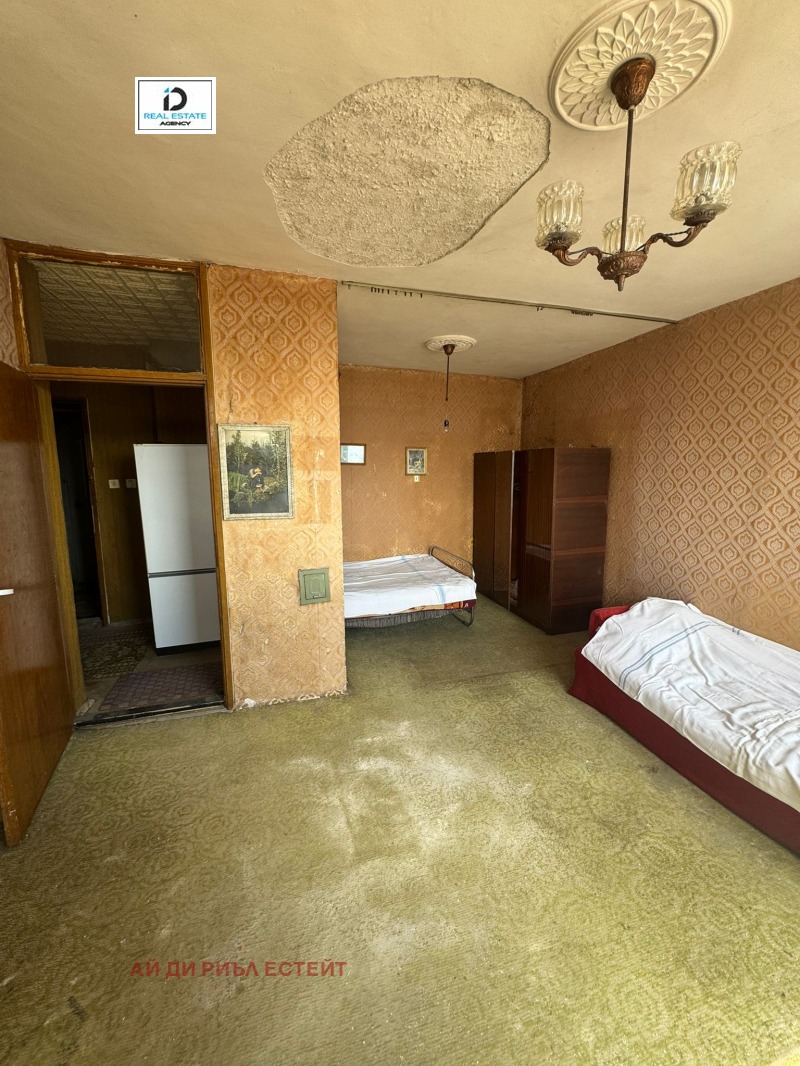 Продава  1-стаен област Враца , гр. Бяла Слатина , 40 кв.м | 93518381