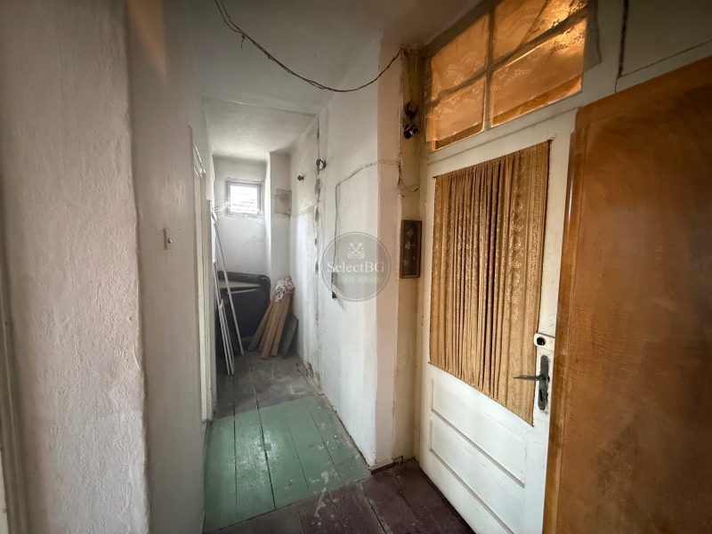 Продава 3-СТАЕН, гр. Велико Търново, Център, снимка 6 - Апартаменти - 53150788