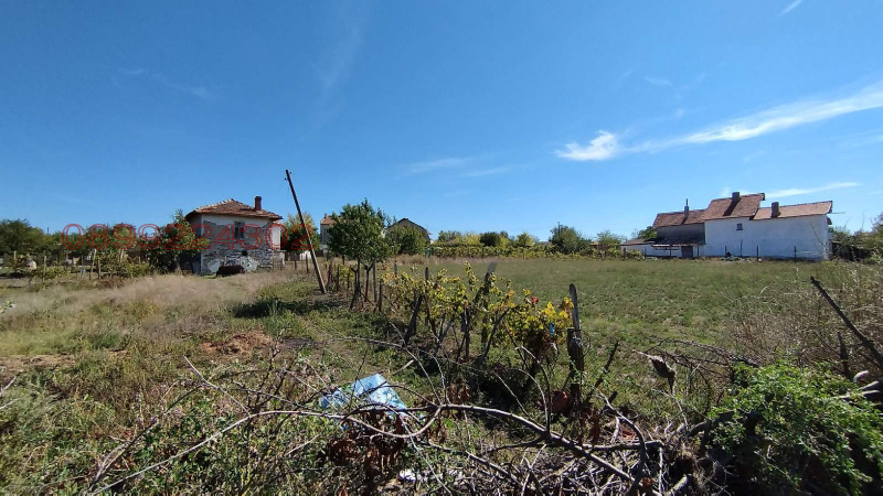 Продава КЪЩА, с. Каменец, област Ямбол, снимка 7 - Къщи - 52781935