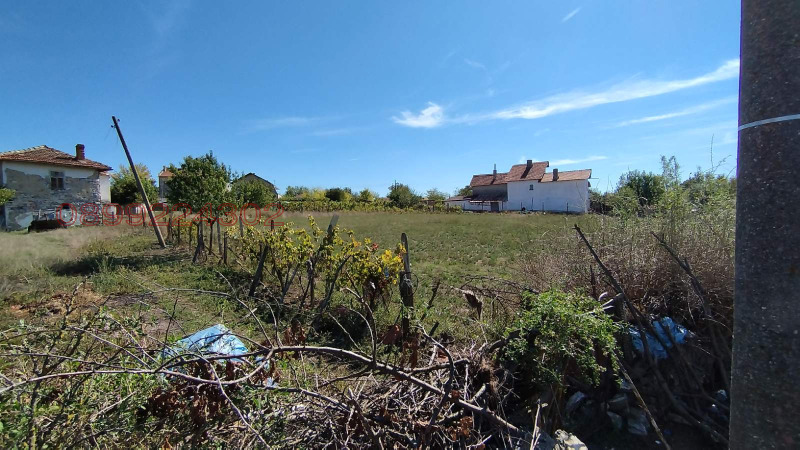 Продава КЪЩА, с. Каменец, област Ямбол, снимка 2 - Къщи - 52781935