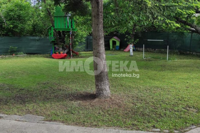 In vendita  Casa Sofia , v.z.Amerikanski koleg , 283 mq | 57438486 - Immagine [3]