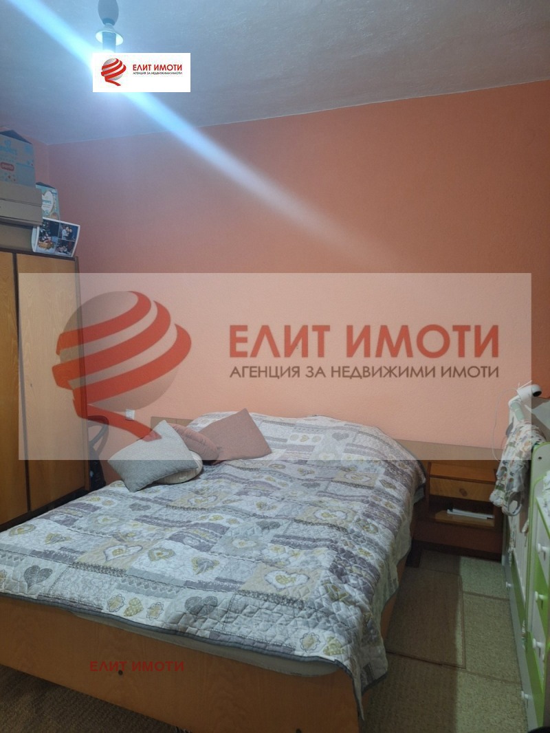 Продава КЪЩА, гр. Казанлък, област Стара Загора, снимка 3 - Къщи - 52367379