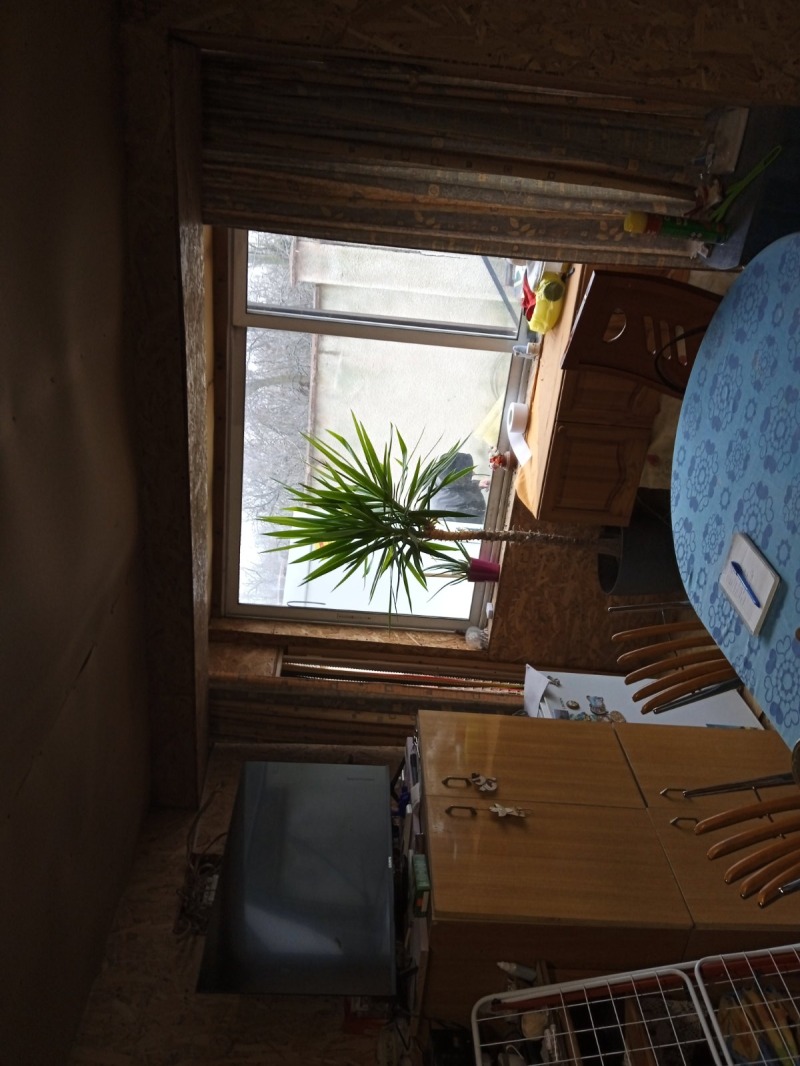 Продава КЪЩА, с. Болярци, област Варна, снимка 11 - Къщи - 53179373