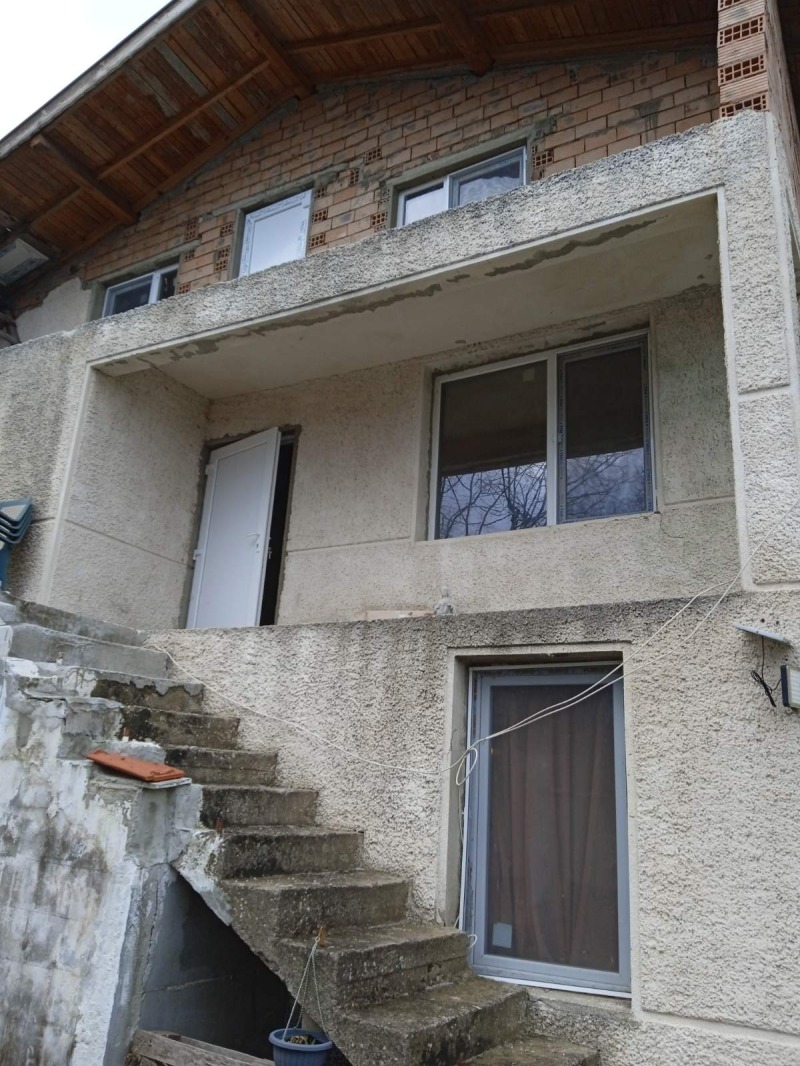 Продава КЪЩА, с. Болярци, област Варна, снимка 8 - Къщи - 53179373