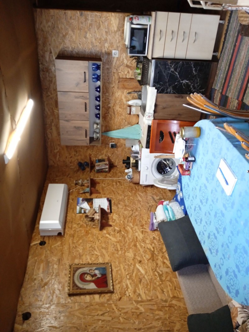 Продава КЪЩА, с. Болярци, област Варна, снимка 13 - Къщи - 53179373