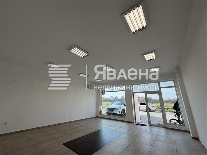 Продава МАГАЗИН, гр. Пловдив, Тракия, снимка 4 - Магазини - 54772398