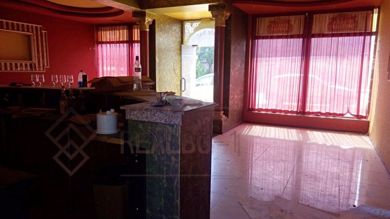 Продава ЗАВЕДЕНИЕ, гр. Балчик, област Добрич, снимка 2 - Заведения - 53019685