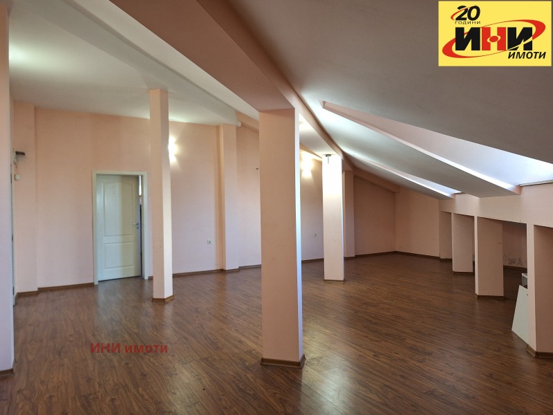 Продава БИЗНЕС ИМОТ, гр. Русе, Родина 1, снимка 16 - Други - 52247105