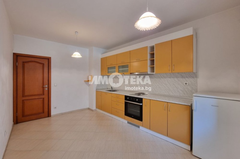 Продава 3-СТАЕН, гр. София, Медицинска академия, снимка 2 - Aпартаменти - 47776441