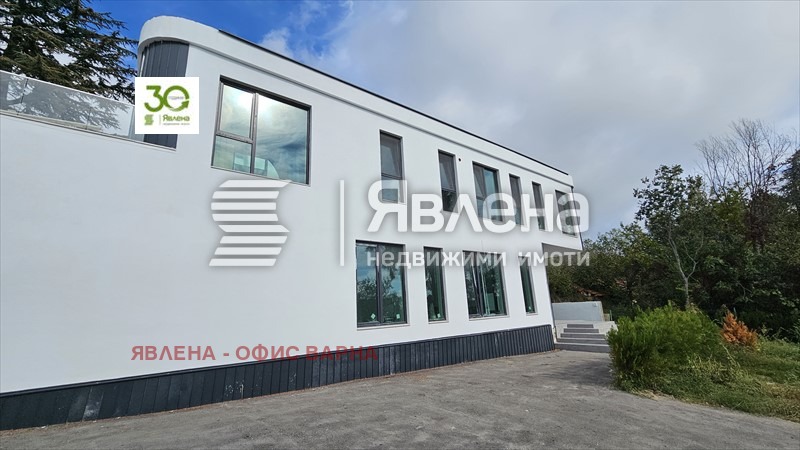 Продава 3-СТАЕН, гр. Варна, м-т Долна Трака, снимка 1 - Aпартаменти - 49579804