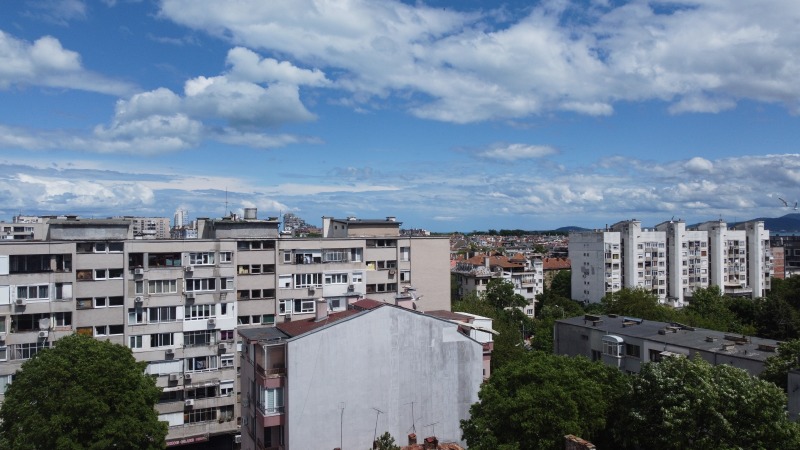 De vânzare  2 dormitoare Burgas , Vâzrajdane , 129 mp | 24290467 - imagine [10]
