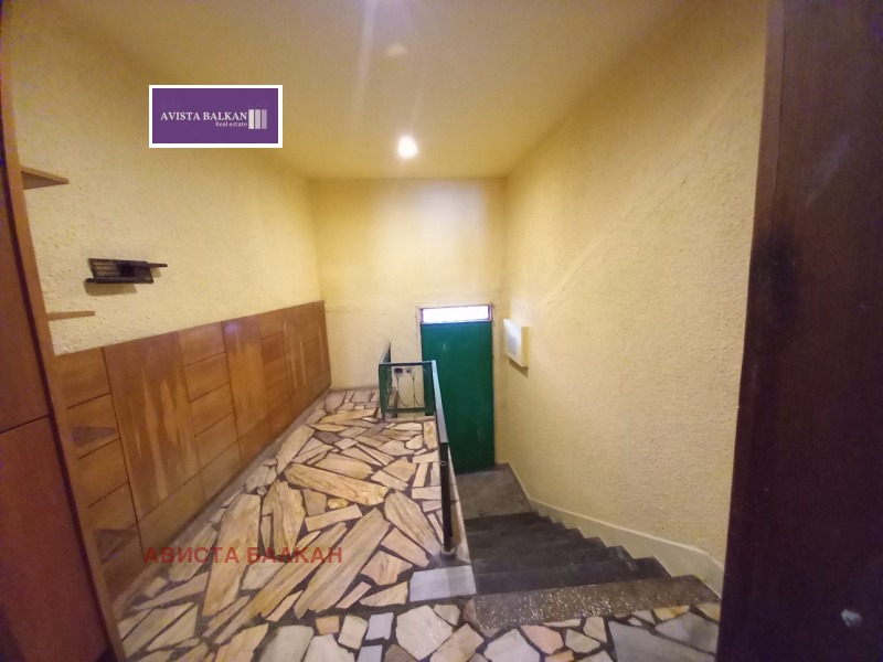 Продава ЕТАЖ ОТ КЪЩА, гр. София, Гео Милев, снимка 5 - Етаж от къща - 53109151