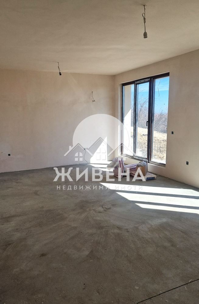 Продава КЪЩА, гр. Варна, м-т Акчелар, снимка 9 - Къщи - 49482406