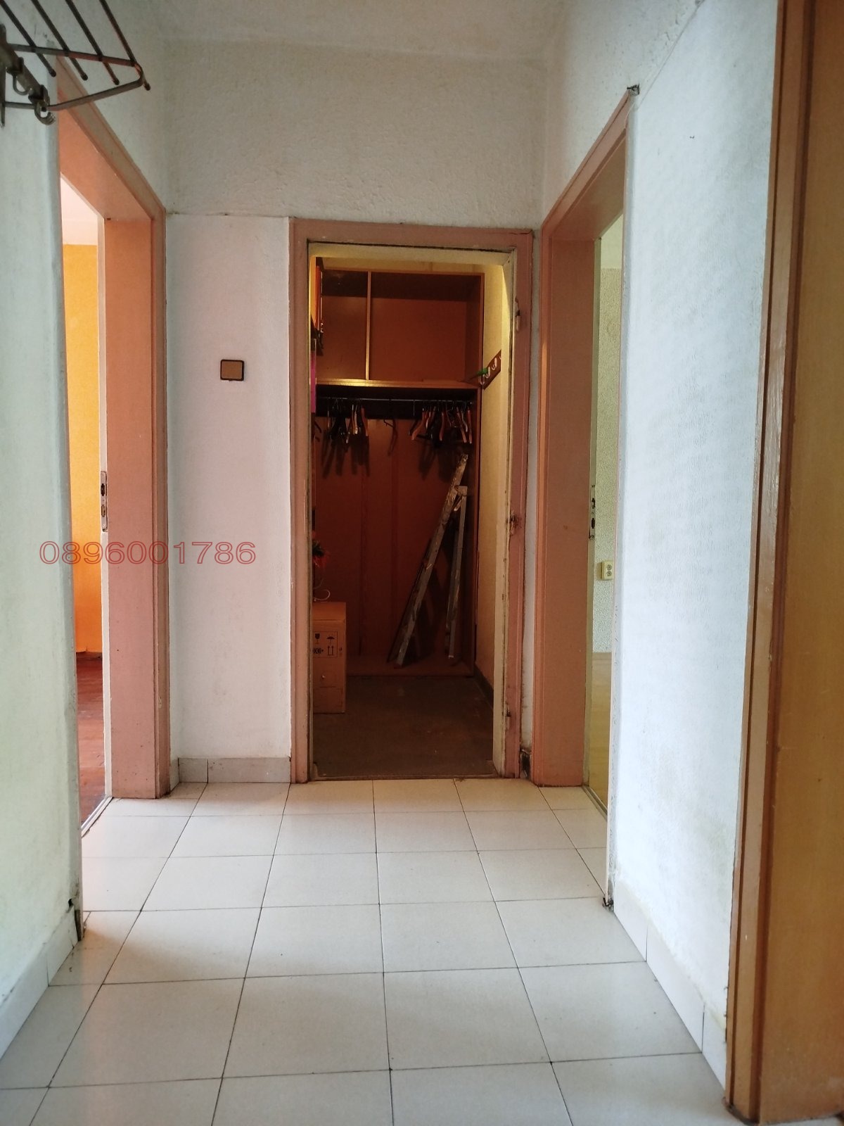 Продава 3-СТАЕН, гр. Габрово, Център, снимка 2 - Апартаменти - 55165304
