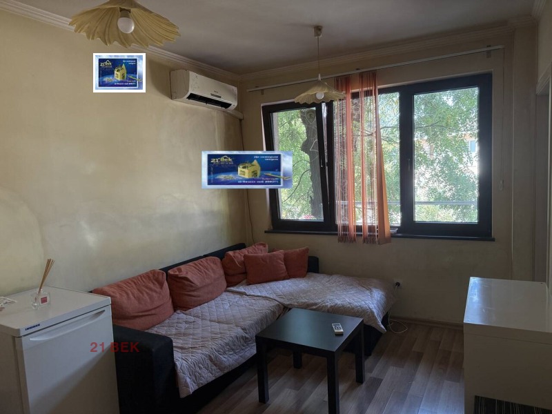 Продава 2-СТАЕН, гр. Пловдив, Център, снимка 2 - Апартаменти - 52490929