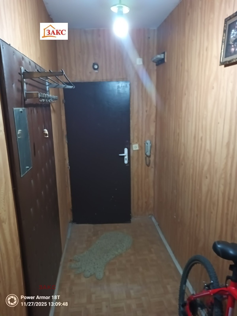 Продава 2-СТАЕН, гр. Кърджали, Възрожденци, снимка 2 - Апартаменти - 52561423