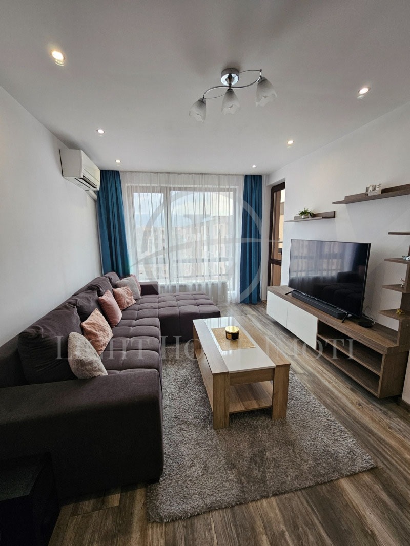 Til salgs  2 soverom Plovdiv , Jusjen , 94 kvm | 57804092