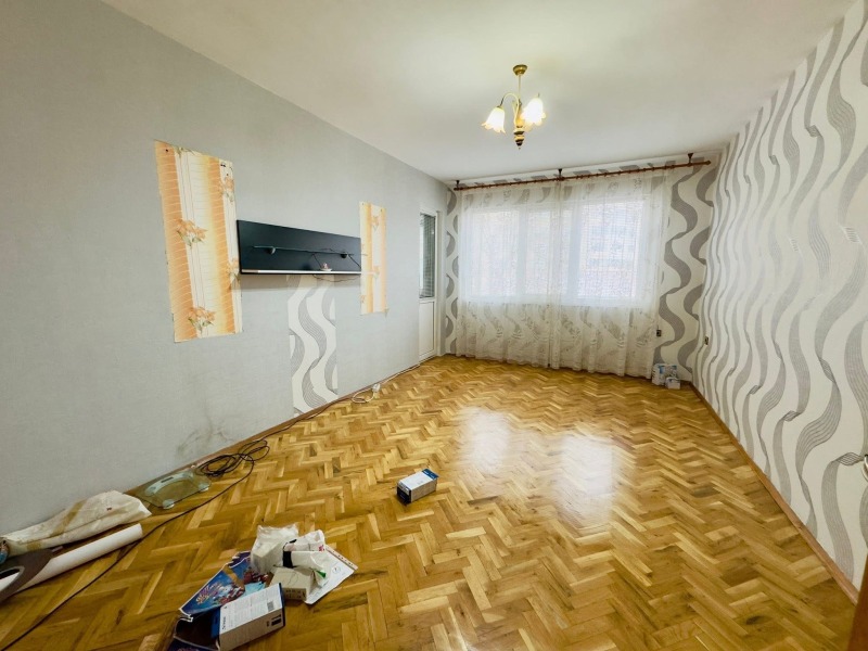 Продава 4-СТАЕН, гр. Монтана, Младост 1, снимка 5 - Апартаменти - 53146269