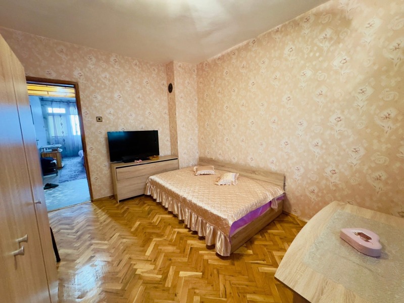 Продава 4-СТАЕН, гр. Монтана, Младост 1