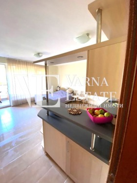 Studio m-t Alen mak, Varna 3