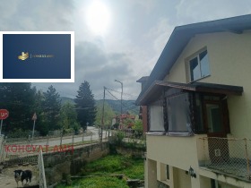 Продажба на къщи в град София — страница 2 - изображение 1 