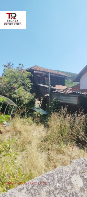 Maison Bosnek, région Pernik 10