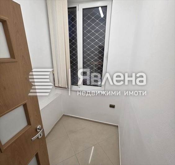 Продава МАГАЗИН, гр. Варна, Лятно кино Тракия, снимка 6 - Магазини - 54084759