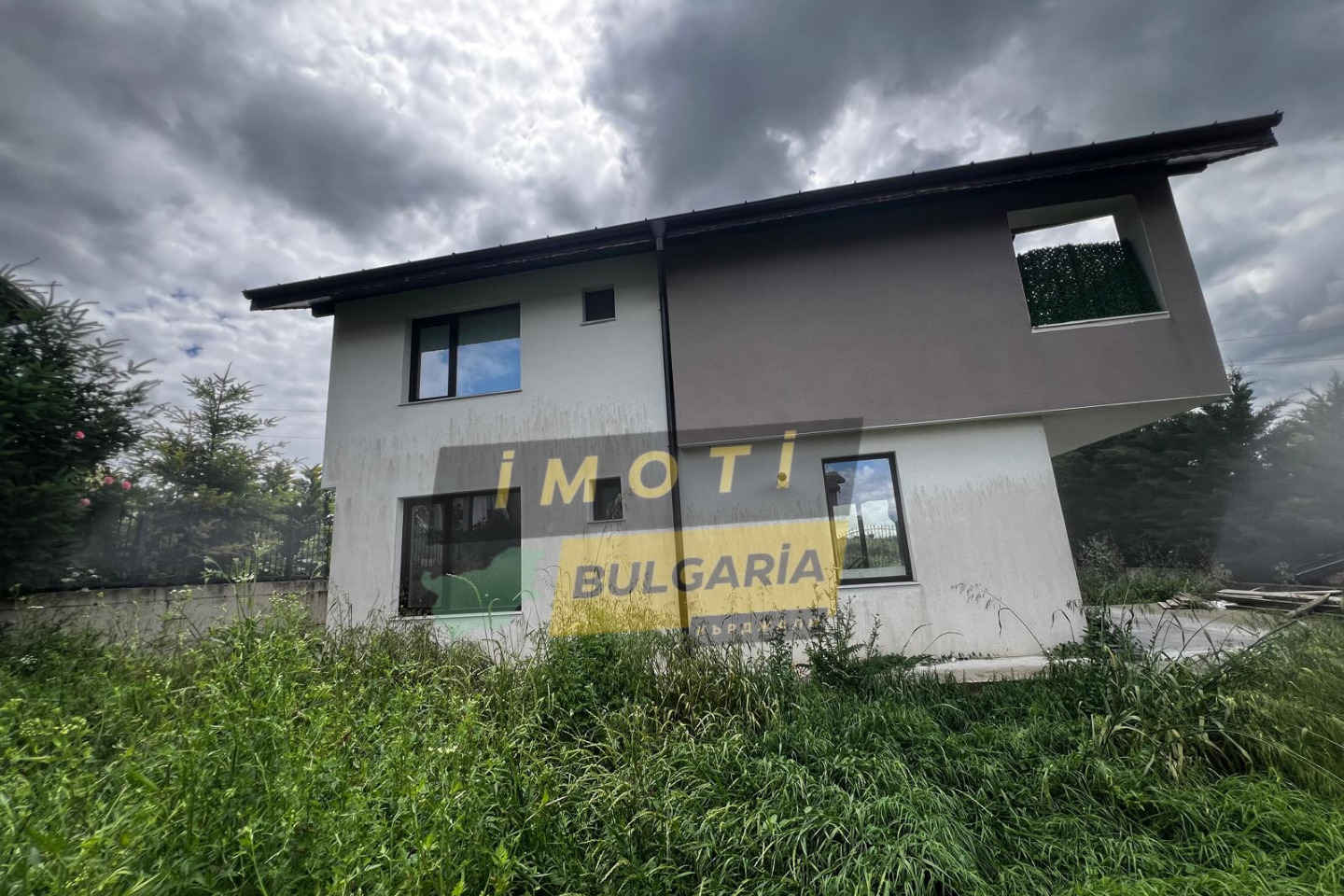 Продава ВИЛА, гр. Кърджали, Байкал, снимка 3 - Вили - 54911163