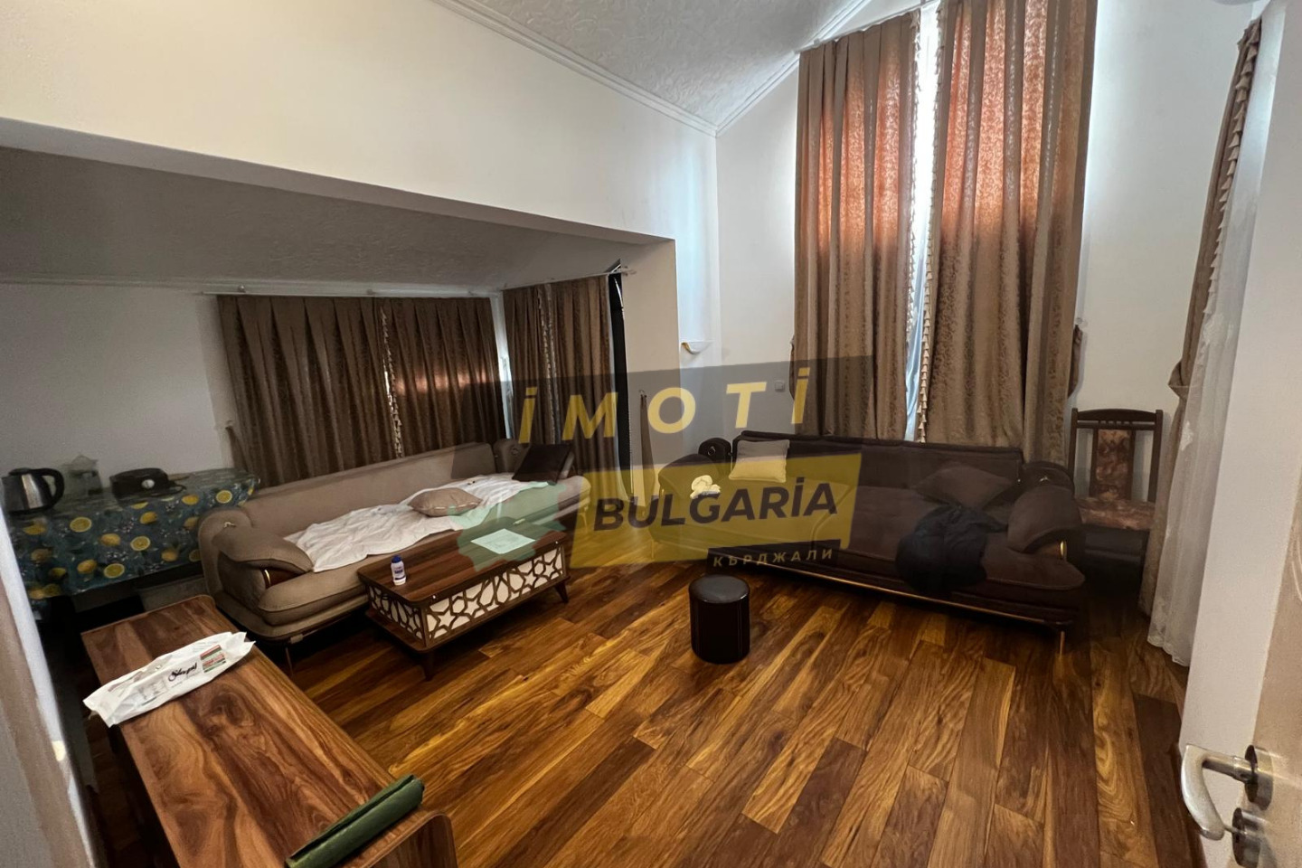 Продава ВИЛА, гр. Кърджали, Байкал, снимка 17 - Вили - 54911163