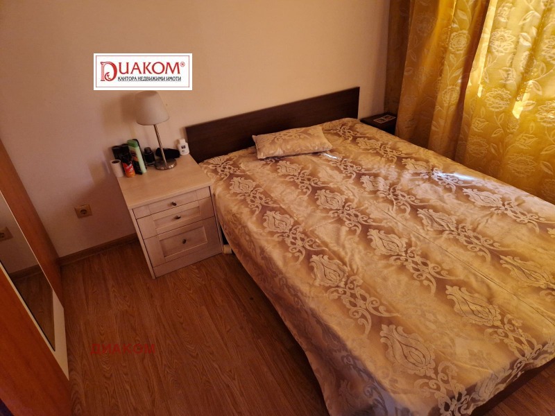 Продава 3-СТАЕН, гр. Бургас, област Бургас