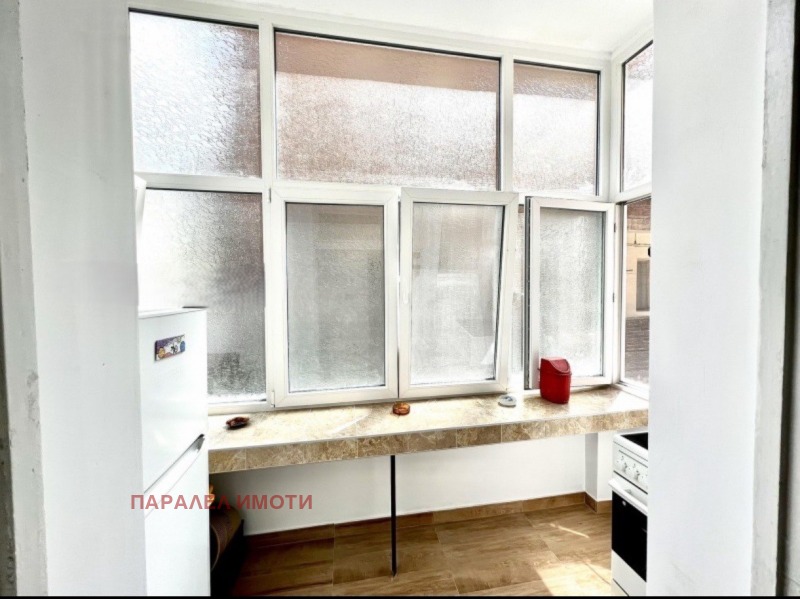 Продава ЕТАЖ ОТ КЪЩА, гр. Пловдив, Център, снимка 10 - Етаж от къща - 53074155