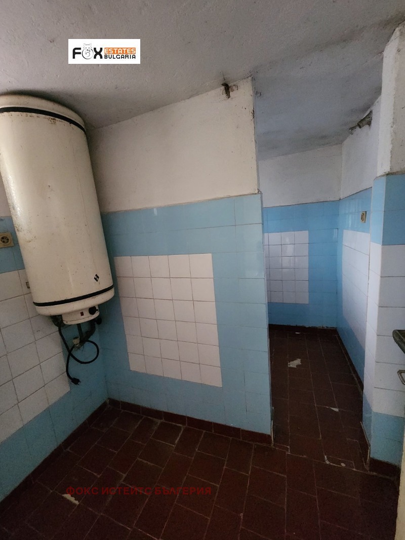 Myytävänä  Talo Plovdivin alue , Tšešnegirovo , 200 neliömetriä | 12753175 - kuva [14]