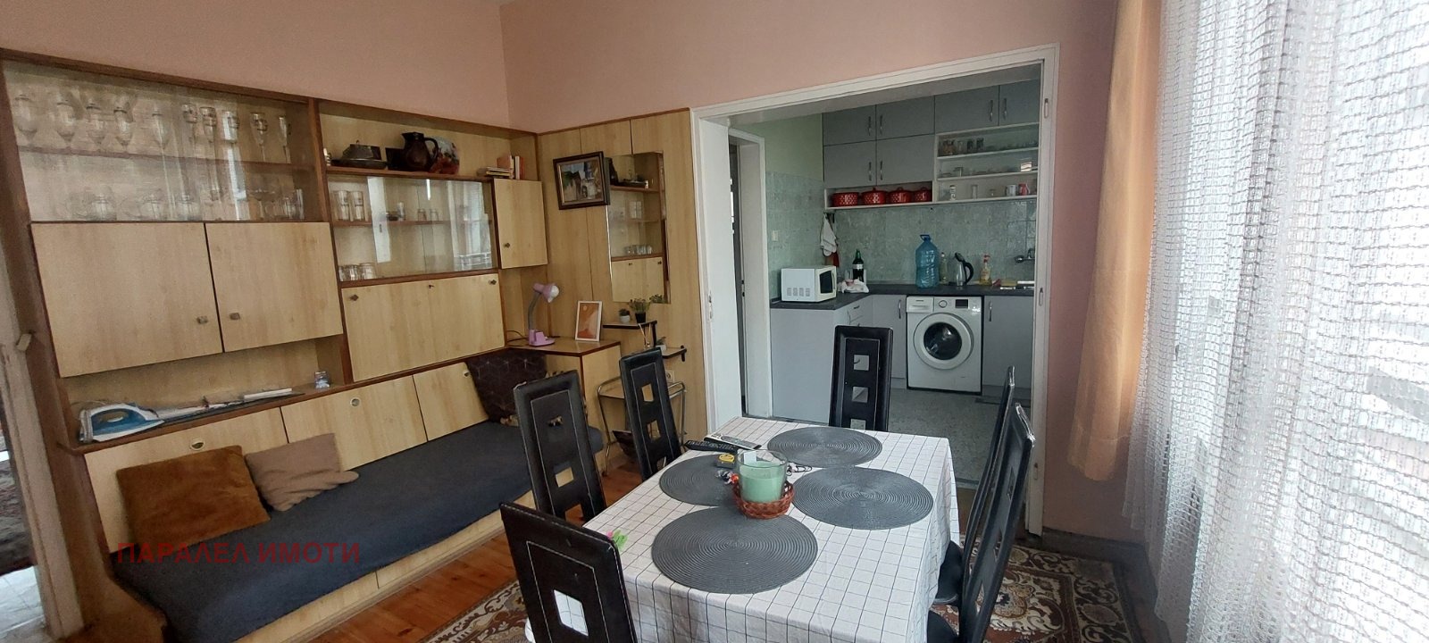 Продава ЕТАЖ ОТ КЪЩА, гр. Пловдив, Център, снимка 3 - Етаж от къща - 53074155