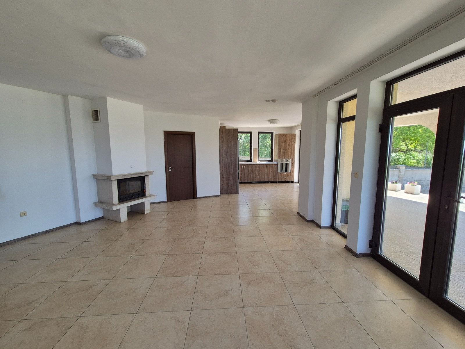 Продава КЪЩА, с. Калиманци, област Варна, снимка 6 - Къщи - 54625676