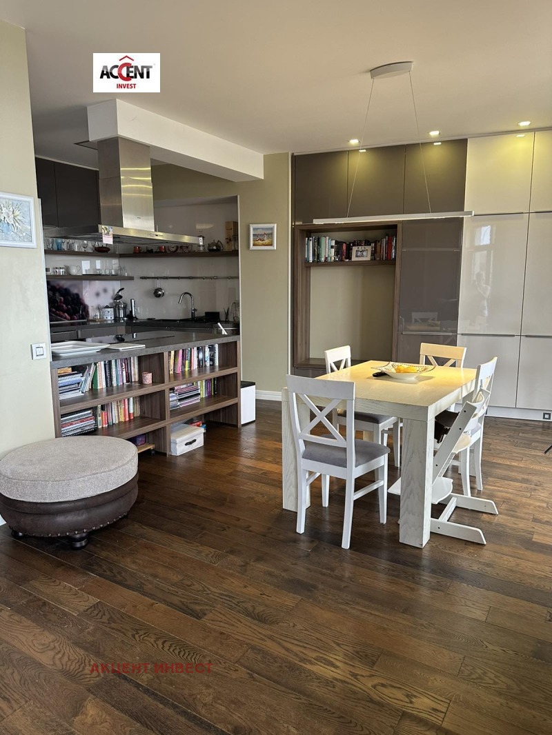 Продава МНОГОСТАЕН, гр. Варна, Бриз, снимка 4 - Апартаменти - 53190027