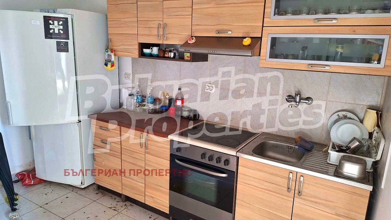 Продава КЪЩА, гр. Девня, област Варна, снимка 5 - Къщи - 48204079