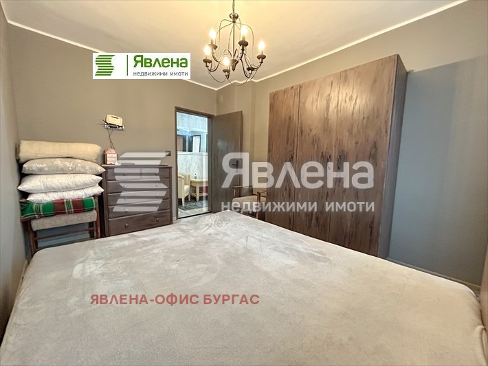 Продава КЪЩА, с. Черни връх, област Бургас, снимка 16 - Къщи - 48288294